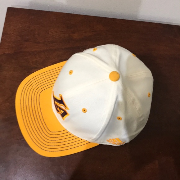 Lakers Adidas On Court Cap Clima Lite - Picture 7 of 8